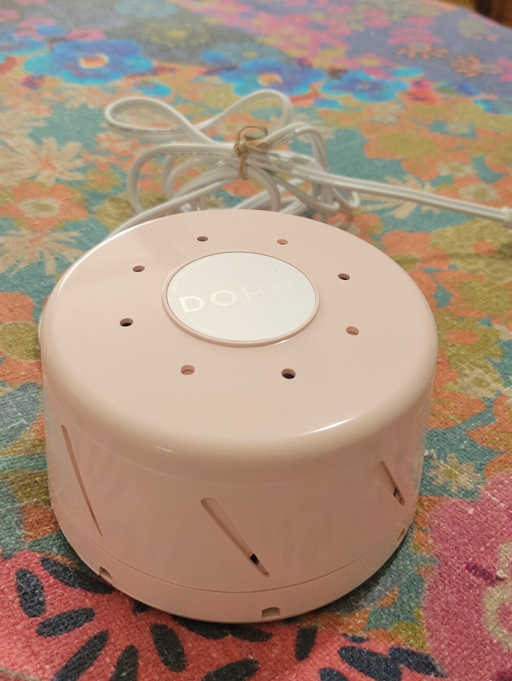 Yogasleep Dohm Classic White Noise Machine - Picture 2 of 3